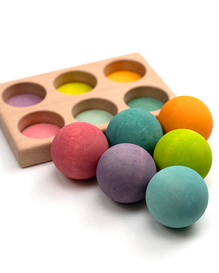 Houten speelgoed - Houten gekleurde ballen - Montessori - Open einde speelgoed - Lille Barn - With ♥ for the smallest