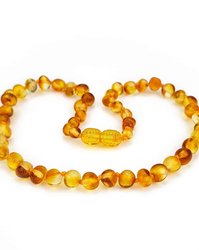 Baby/Kind - Barnsteen ketting - honing  - gepolijste ronde steentjes - 33cm - Lille Barn - With ♥ for the smallest