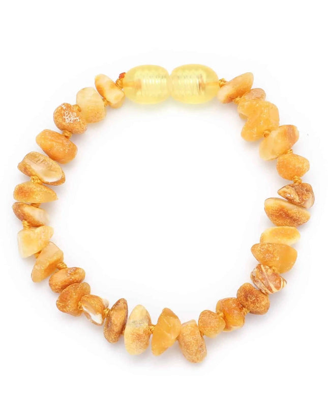 Baby/Kind – Barnsteen armbandje – Chips - Ruwe kraaltjes - 14cm - Butter - Lille Barn - With ♥ for the smallest