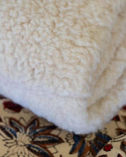 Wollen ledikantdeken 93x135cm - Merinowol - Amandel - Lille Barn - With ♥ for the smallest