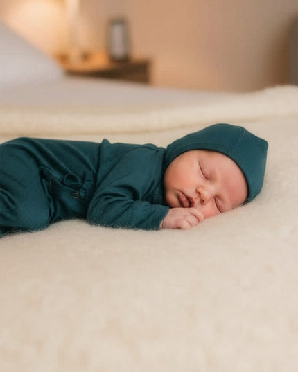 Baby Wollmütze mit Schleife – Merinowolle – Orionblau