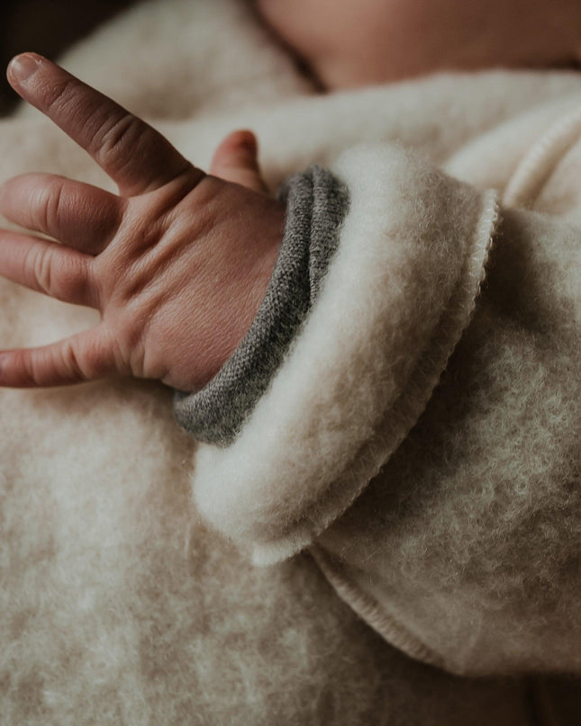 Wollen Baby / Newborn vestje - merinowol fleece - Lille Barn - With ♥ for the smallest